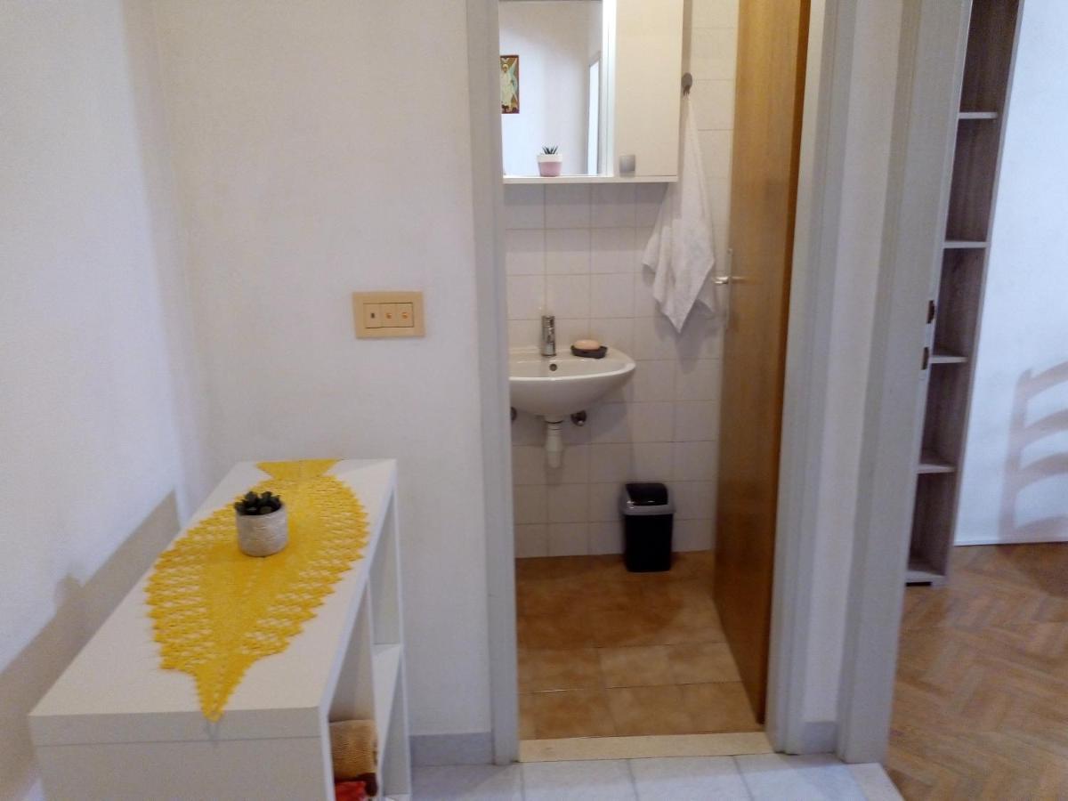 Ruzica Saric Hotel Hvar Town Bagian luar foto
