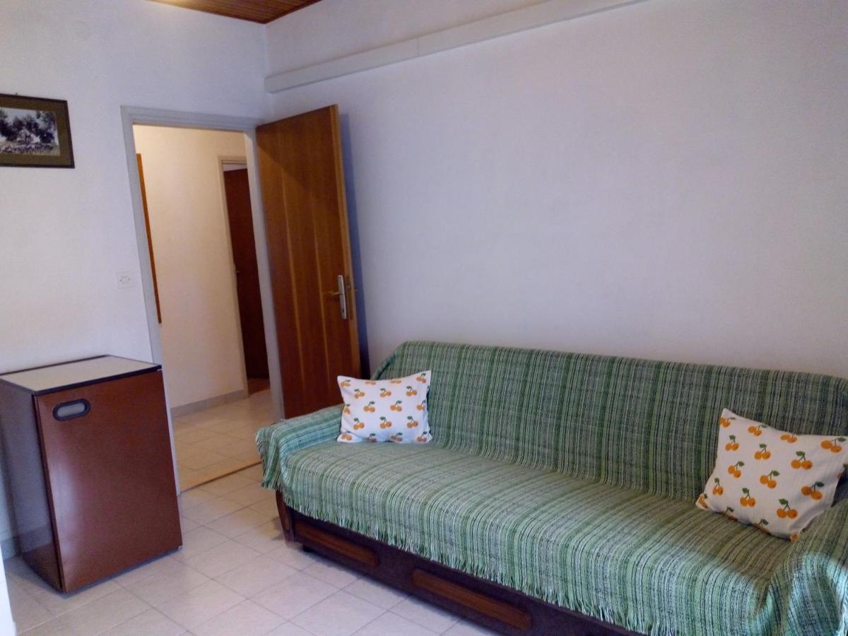 Ruzica Saric Hotel Hvar Town Bagian luar foto