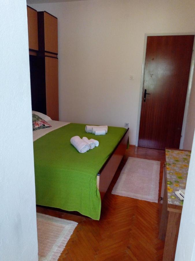 Ruzica Saric Hotel Hvar Town Bagian luar foto